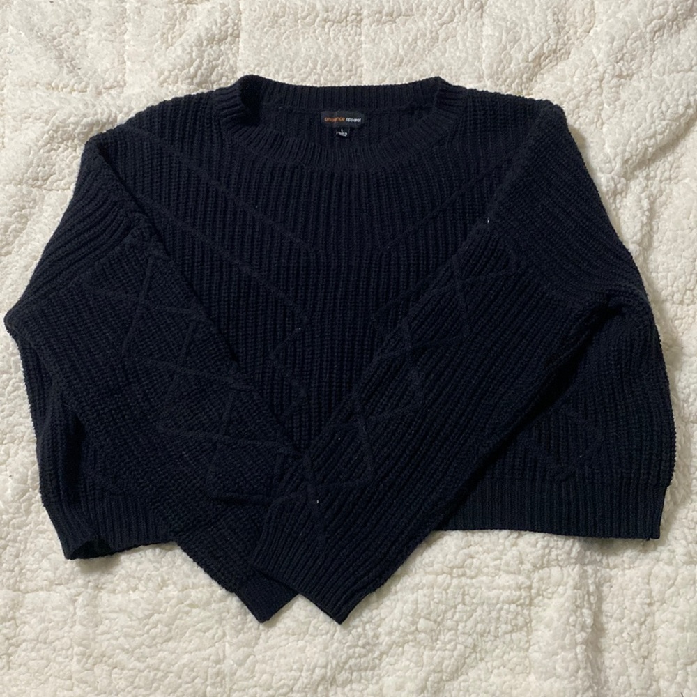 black cropped sweater